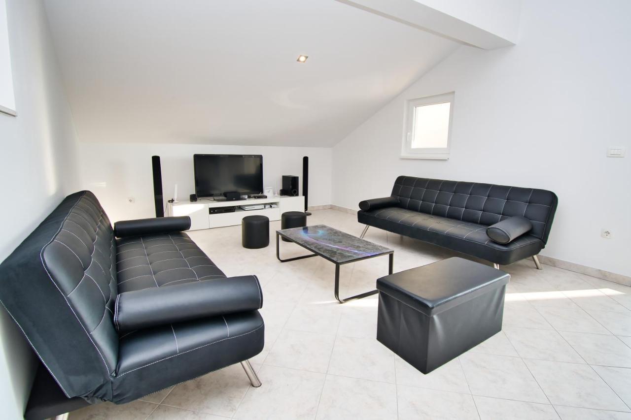 Zorka Appartement *