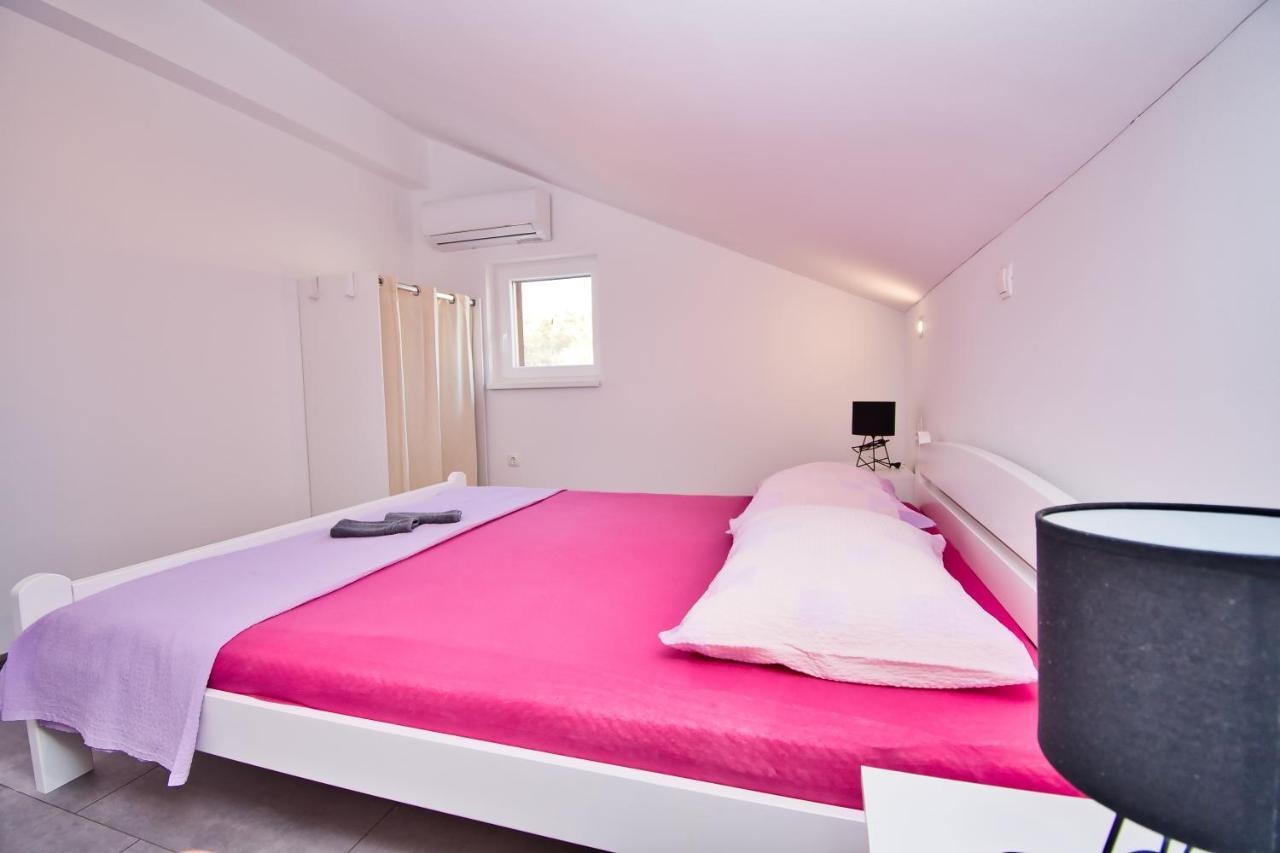 Apartment Zorka Radovin